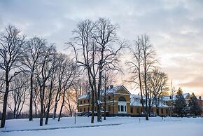 Skrunda Manor Hotel