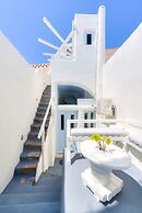 Christina's Cave House