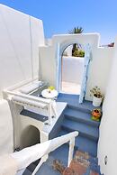 Christina's Cave House