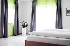 Hotel Pension Kaempfelbach