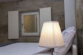 Authentic Porto Apartments