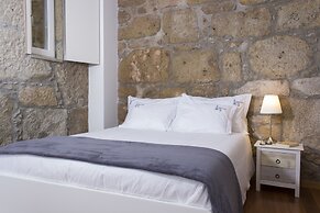 Authentic Porto Apartments