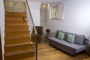 Authentic Porto Apartments