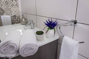 Authentic Porto Apartments