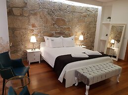 Authentic Porto Apartments