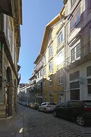 Authentic Porto Apartments