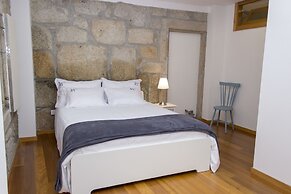 Authentic Porto Apartments