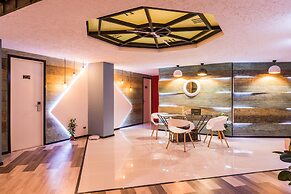 Tbilisi Times Boutique Hotel