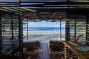 99 Surf Lodge