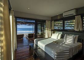 99 Surf Lodge