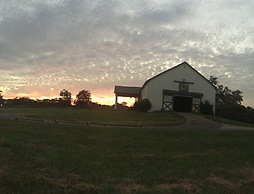 The B & B at Queenslake