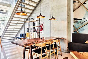 Dazzler by Wyndham Rosario