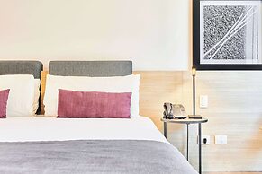 Dazzler by Wyndham Rosario