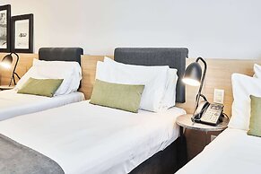 Dazzler by Wyndham Rosario