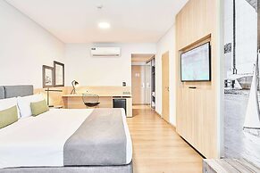 Dazzler by Wyndham Rosario