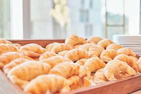 Dazzler by Wyndham Rosario