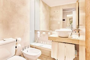 Dazzler by Wyndham Rosario