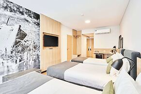 Dazzler by Wyndham Rosario