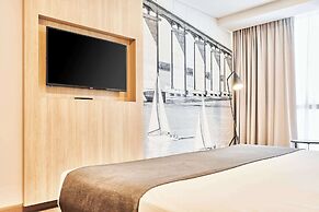 Dazzler by Wyndham Rosario