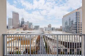 Heaven on Nashville Furnished Apartments