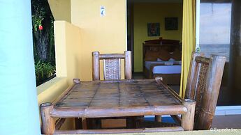 Golden Sunset Beach Club