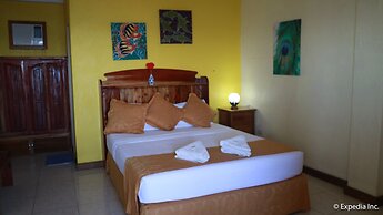 Golden Sunset Beach Club