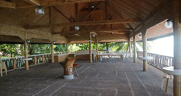 Golden Sunset Beach Club