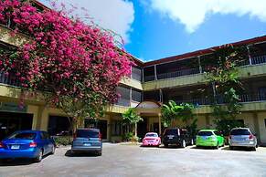 S & C Hotel Suites And Apartments