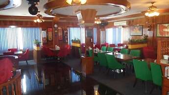 S & C Hotel Suites And Apartments