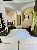 SomeWhere Else Boutique Resort
