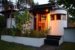 SomeWhere Else Boutique Resort