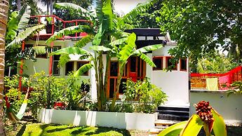 SomeWhere Else Boutique Resort