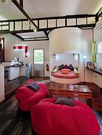 SomeWhere Else Boutique Resort