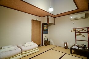 Guesthouse Bokuyado - Hostel