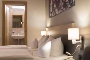 KOSIS Sports Lifestyle Hotel