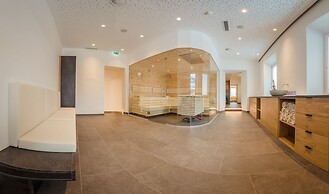 KOSIS Sports Lifestyle Hotel