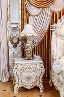 Boutique Hotel Monarch