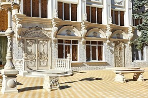 Boutique Hotel Monarch