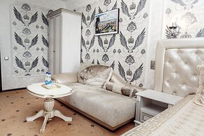 Boutique Hotel Monarch