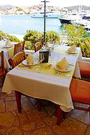 Marina Frapa Resort Rogoznica
