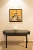 Dinh Elegant Hanoi Hotel