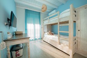 Seabreeze Villa - with Jacuzzi & heated pool