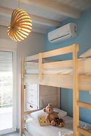 Seabreeze Villa - with Jacuzzi & heated pool