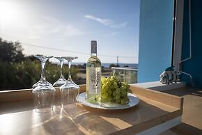 Seabreeze Villa - with Jacuzzi & heated pool