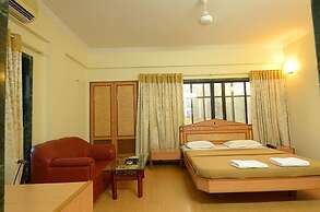 Hotel Pooja International