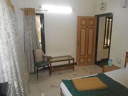 Hotel Pooja International