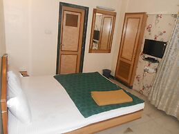 Hotel Pooja International