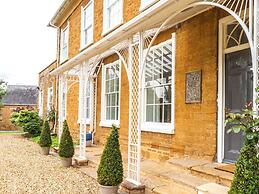 Ecton House