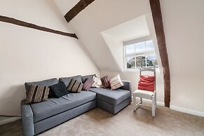 Ecton House