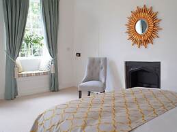 Ecton House